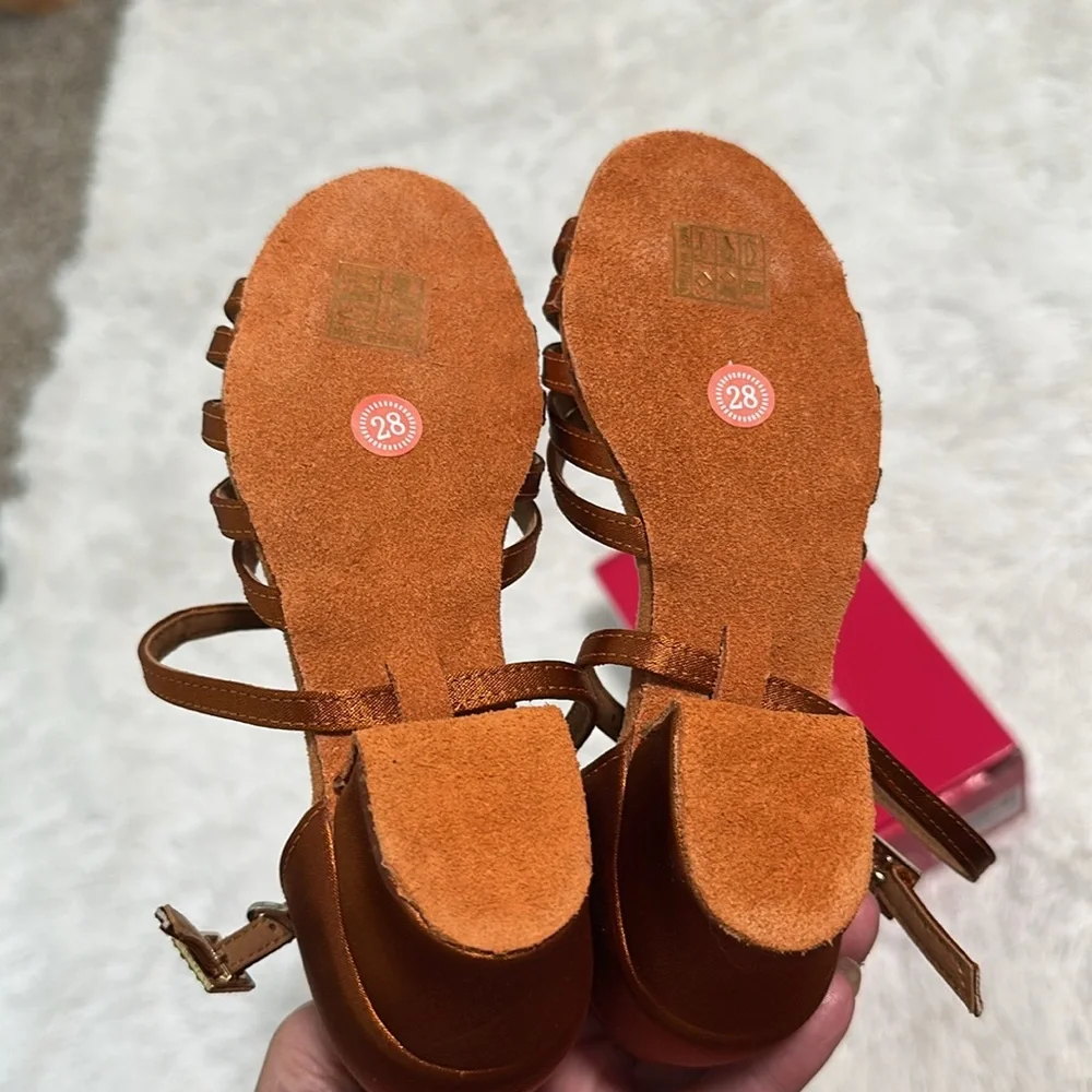 ❤️ NWT Rosefinch Girls’ Dance Shoes 1.3” Heel